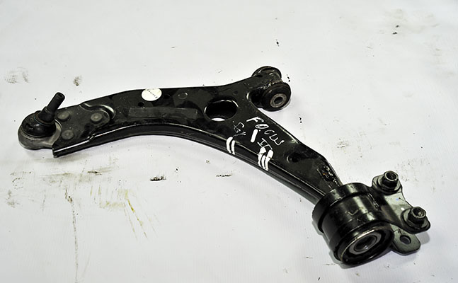 ford cıkma yedek focus 2 sol tabla